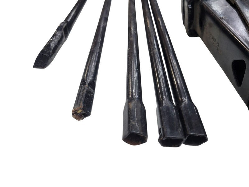 RAM1500   2011 Jack 674119