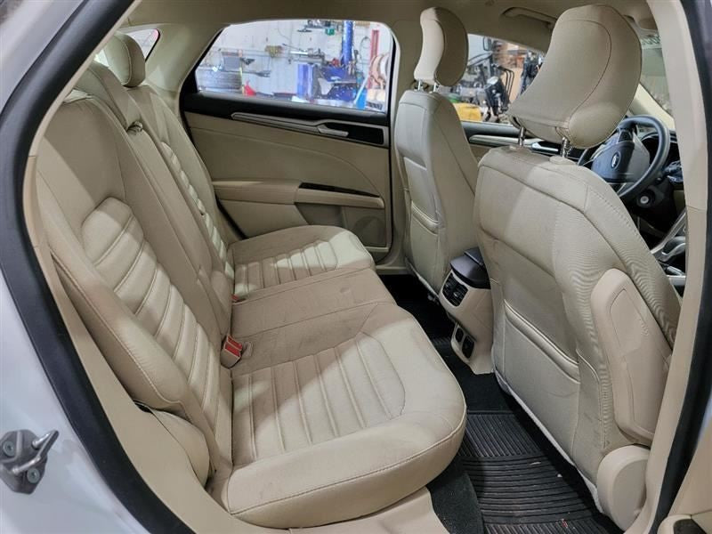 FUSION    2016 Owners Manual 549758