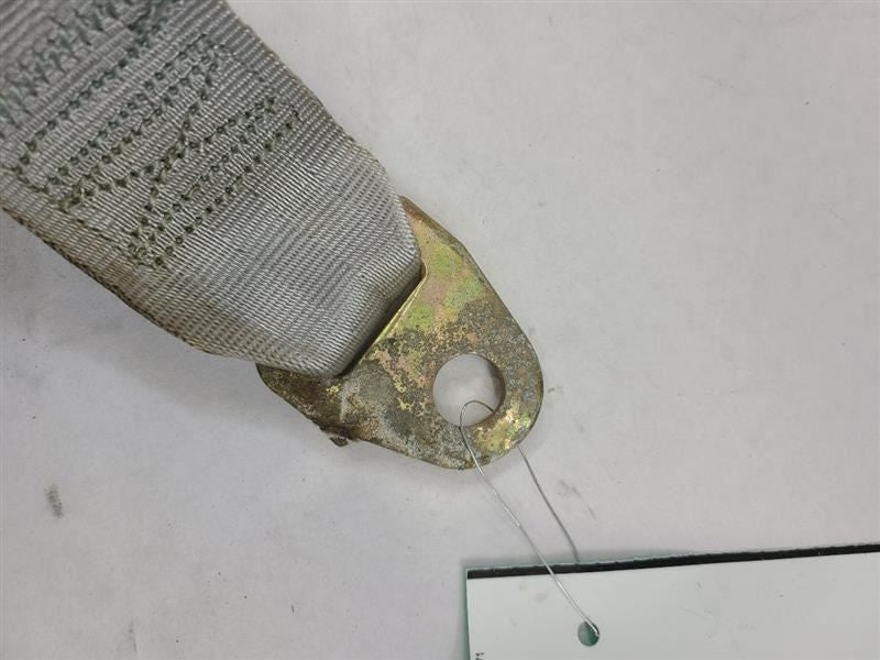 REAR FIFTH AVE 1985 Center Buckle Seat Belt Rear 556869