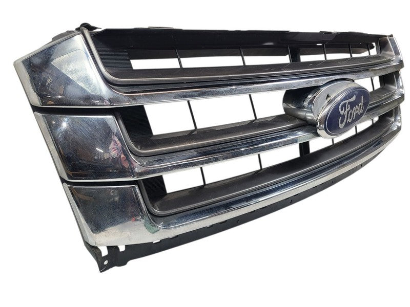 Grille Upper Chrome Limited Fits 15-17 EXPEDITION 658747