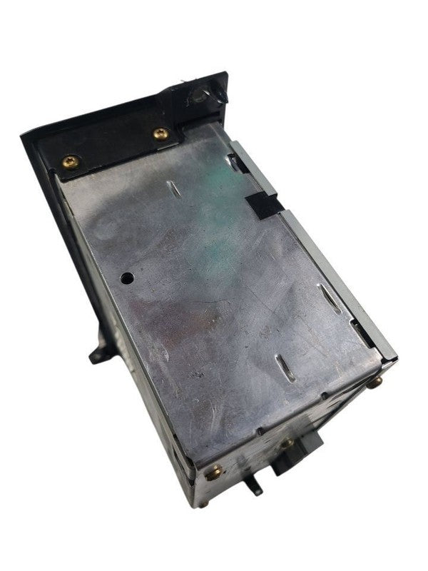 Audio Equipment Radio Receiver Am-fm-cassette Fits 95-03 DODGE 1500 VA