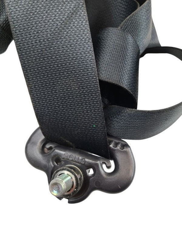 RX8       2005 Seat Belt Rear 570723
