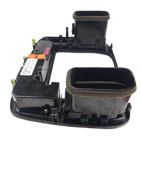 LX470     2002 Dash Bezel 662272