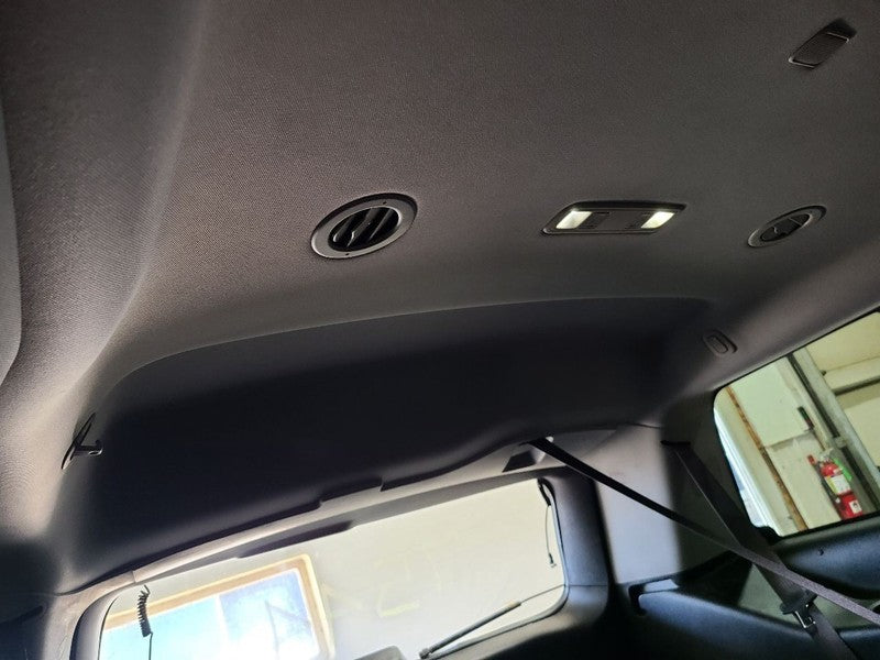 ESCALADE  2016 Headliner 664129