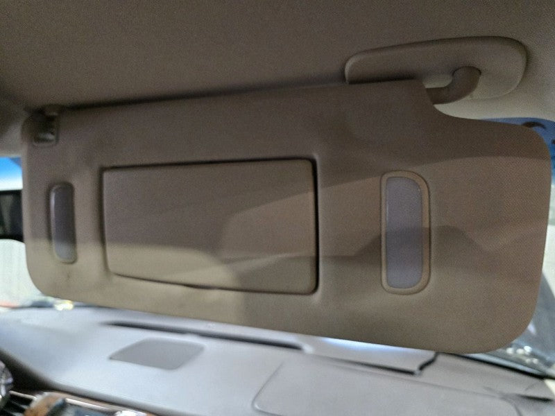 Passenger Right Sun Visor Illuminated Fits 07-14 ESCALADE 645264