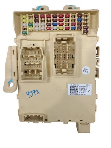 TUCSON    2022 Fuse Box Cabin 581105
