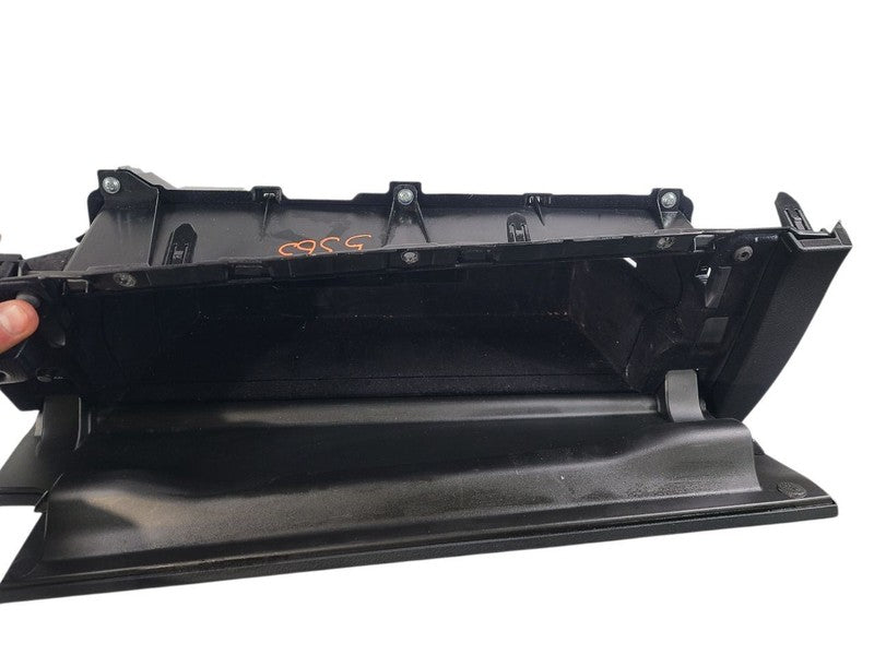 ES350     2013 Glove Box 656587