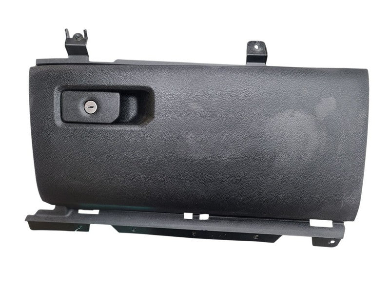 RAM1500   2022 Glove Box 679936