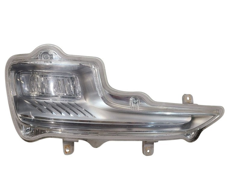 Passenger Corner/Park Light Park Lamp-turn Signal Fits 11-15 VOLT 6377
