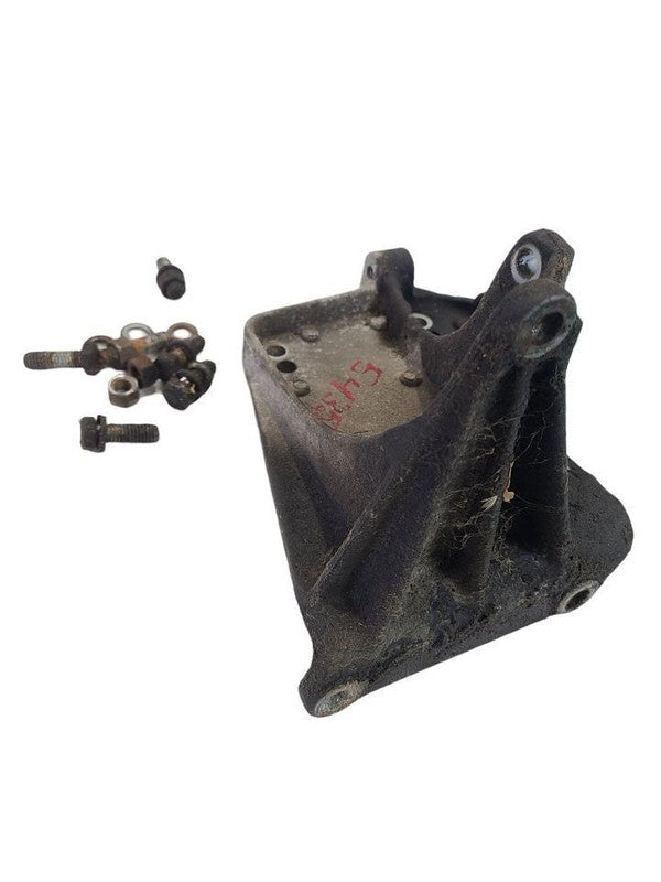 PACER     1976 Brackets Misc 661315