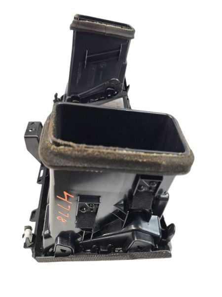 JX35      2013 Dash Bezel 600806