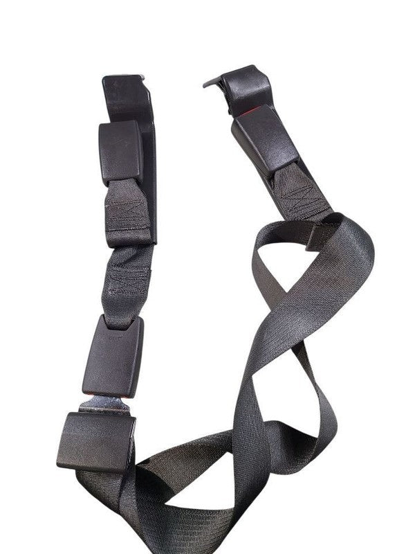 SILVRDO25 2005 Seat Belt Rear 646095
