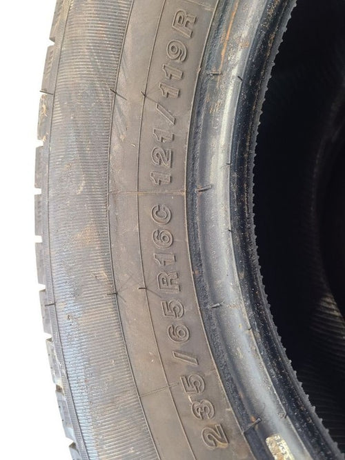 2 USED Tires 235 65 16 YOKOHAMA 90% 673965