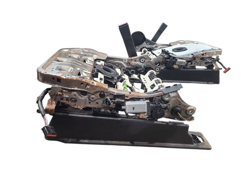 EXPEDITON 2022 Front Seat Track 679257