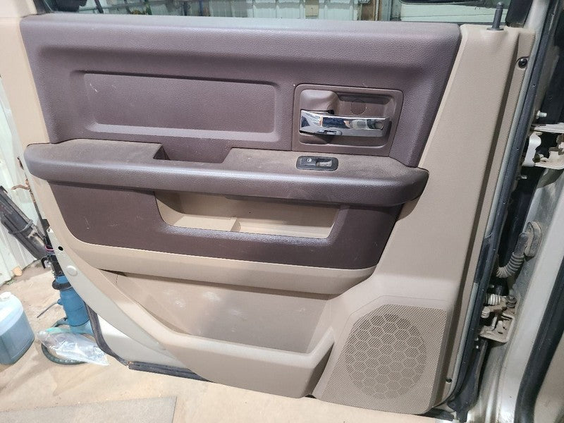 RAM2500   2010 Door Trim Panel Rear 661992