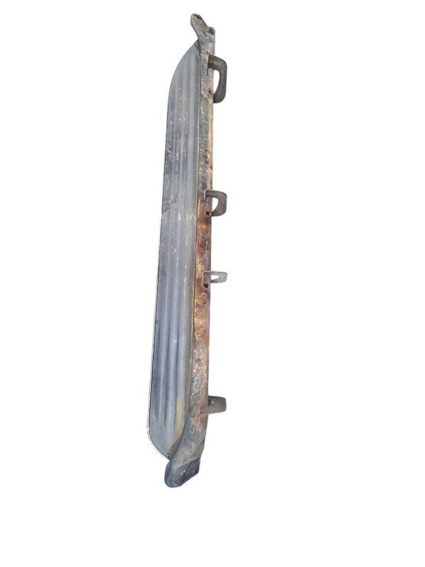 YUKON     2011 Running Board 671824