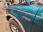 Driver Left Fender With Wheel Lip Moulding Fits 97-02 EXPEDITION 67871