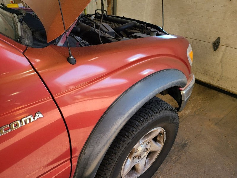 Passenger Right Fender With Fender Flare Fits 01-04 TACOMA 680250