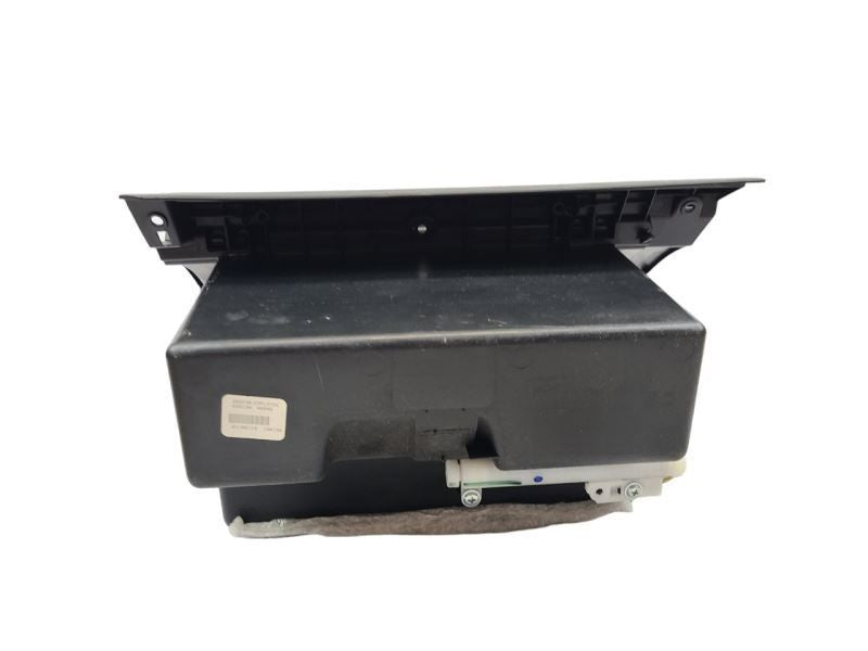 SENTRA    2019 Glove Box 588624