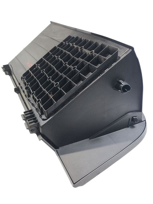 SIENNA    2019 Glove Box 670052