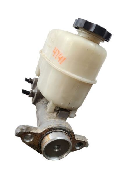 Brake Master Cylinder Fits 15-19 SIERRA 2500 PICKUP 596700