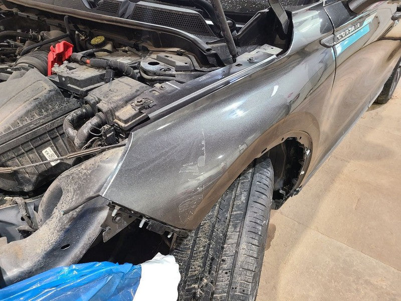 Driver Left Fender Without Plug-in Hybrid Fits 20-25 CORSAIR 661530
