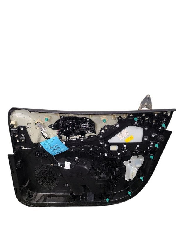 CHEROKEE  2021 Front Door Trim Panel 651880