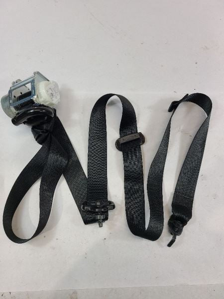REAR F250SD    2021 Center Retractor Seat Belt Rear 562538