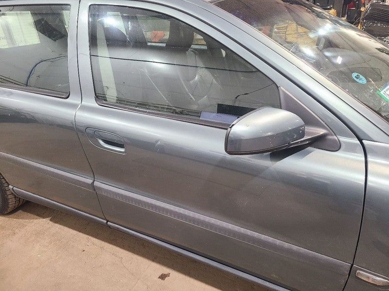 Passenger Right Front Door Sedan Fits 01-09 VOLVO 60 SERIES 649783