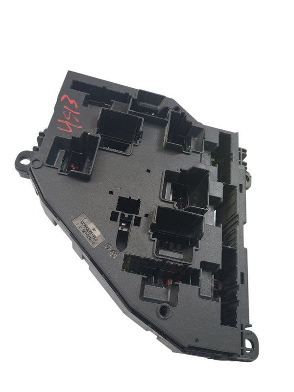 528I      2015 Fuse Box Cabin 615724