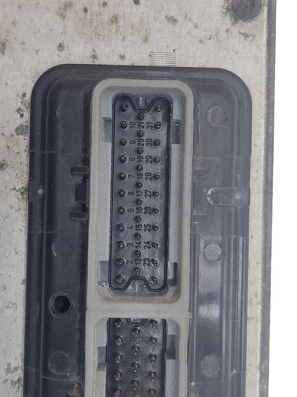 Engine ECM Electronic Control Module 4.0L 6-242 Fits 01 WRANGLER 68009