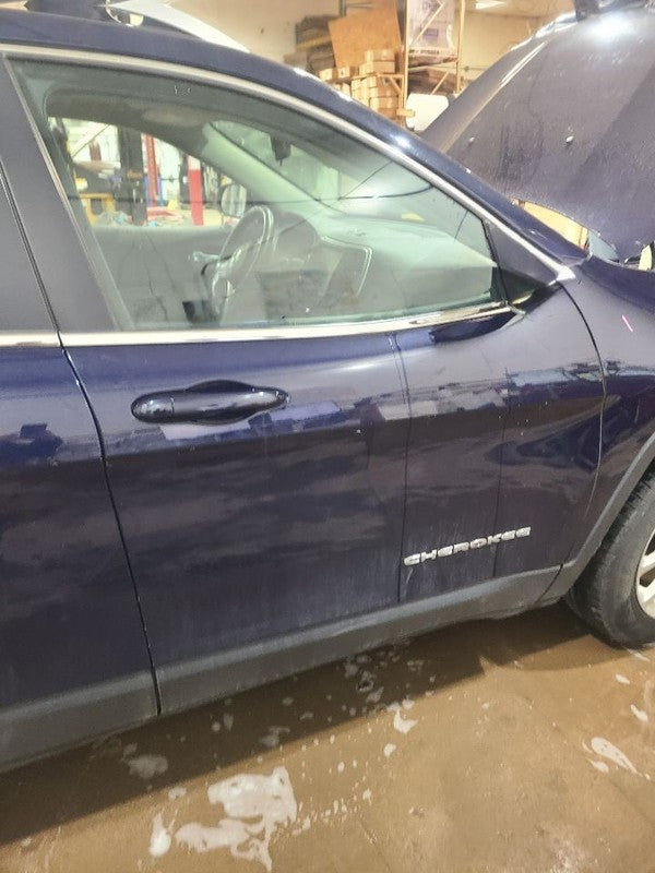 Passenger Front Door Electric Tempered Glass Fits 14-18 CHEROKEE 65833