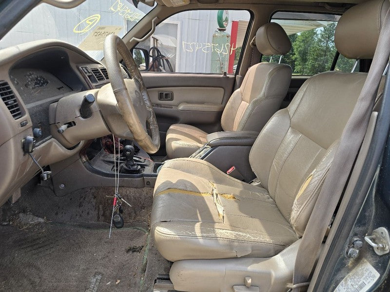 4 RUNNER  1998 Seat Belt Rear 643021