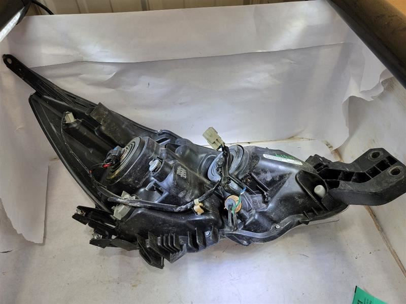 Driver Headlight Halogen With Fog Lamps Fits 15-17 LEGACY 552469