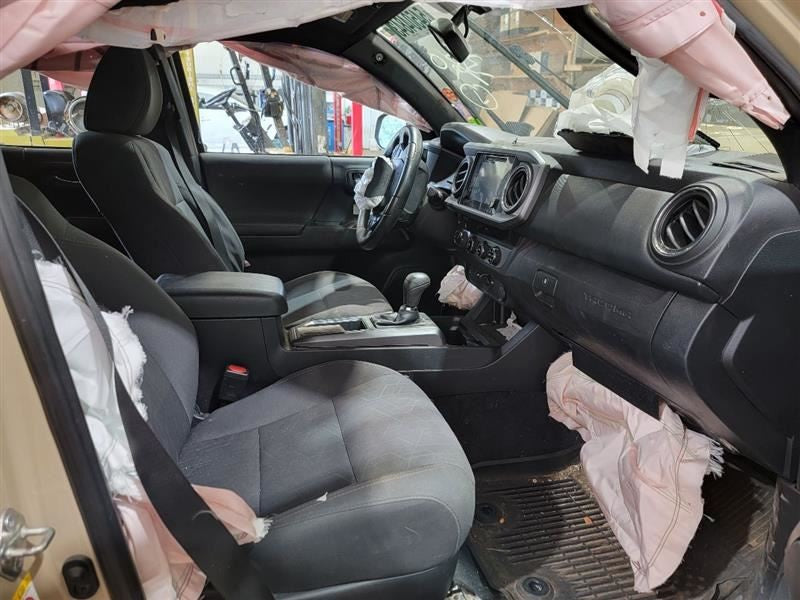 Rear View Mirror Automatic Dimming Fits 16-19 TACOMA 552962