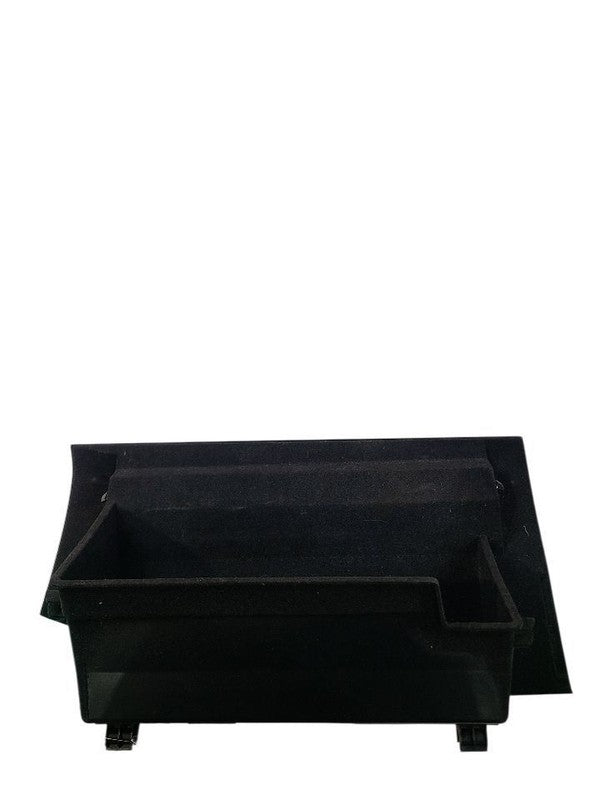 LEGACY    2015 Glove Box 653820