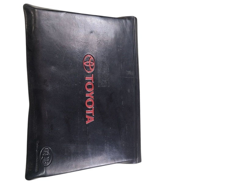 4 RUNNER  2000 Owners Manual 640738
