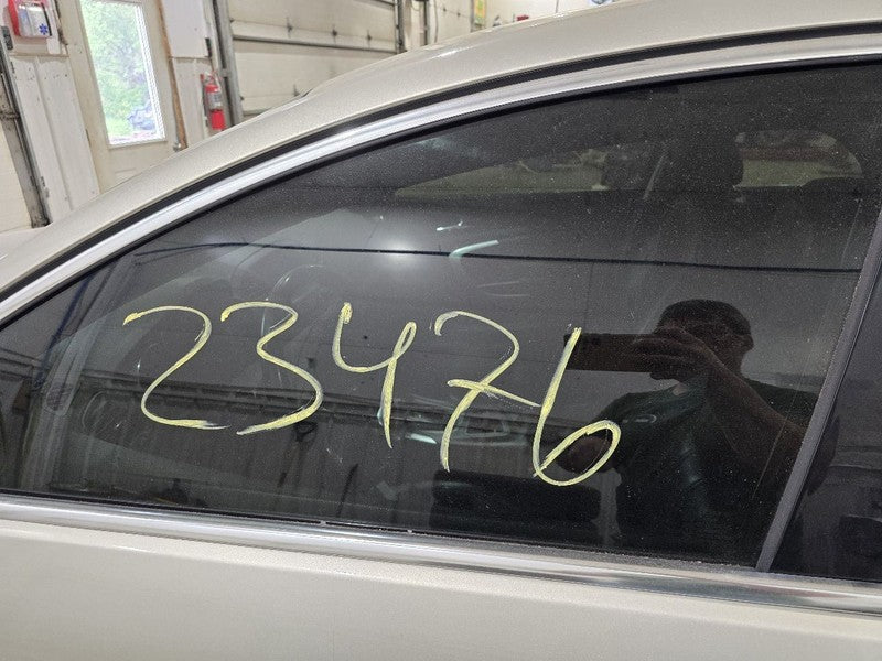 Driver Left Front Door Glass Fits 11-17 REGAL 631228