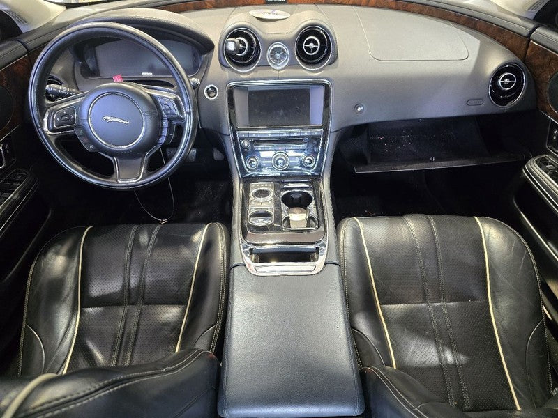 Info-GPS-TV Screen Display Dash Mounted Fits 15-17 XJ 640408