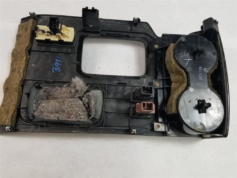 LX470     1999 Dash Bezel 531329
