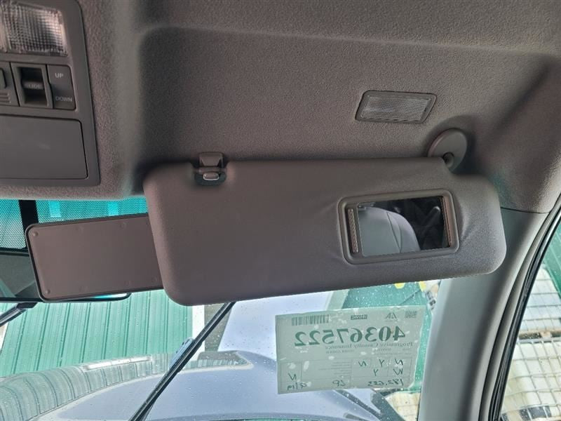 Passenger Right Sun Visor Without Illumination Fits 08-10 HIGHLANDER 6