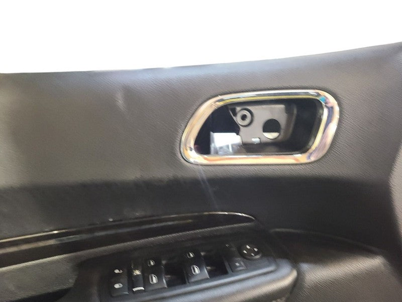 DURANGO   2015 Front Door Trim Panel 666667
