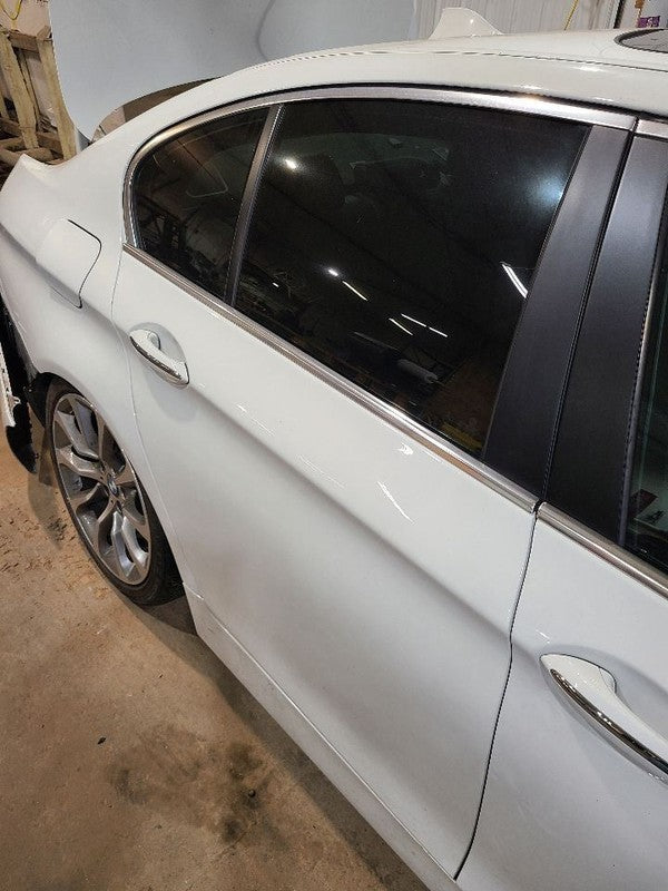 Passenger Rear Side Door Electric Green Tint Fits 11-16 BMW 528i 67452