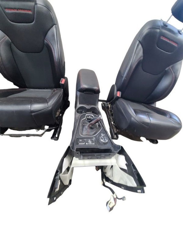 Driver Front Seat Electric Leather Without Memory Fits 15-22 CHEROKEE 