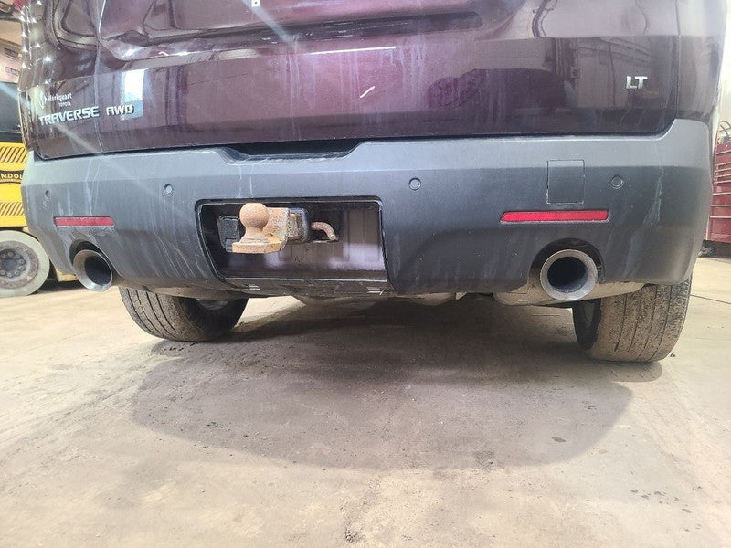 Rear Bumper One Piece Bumper Cover With Tow Pkg Fits 18-21 TRAVERSE 65