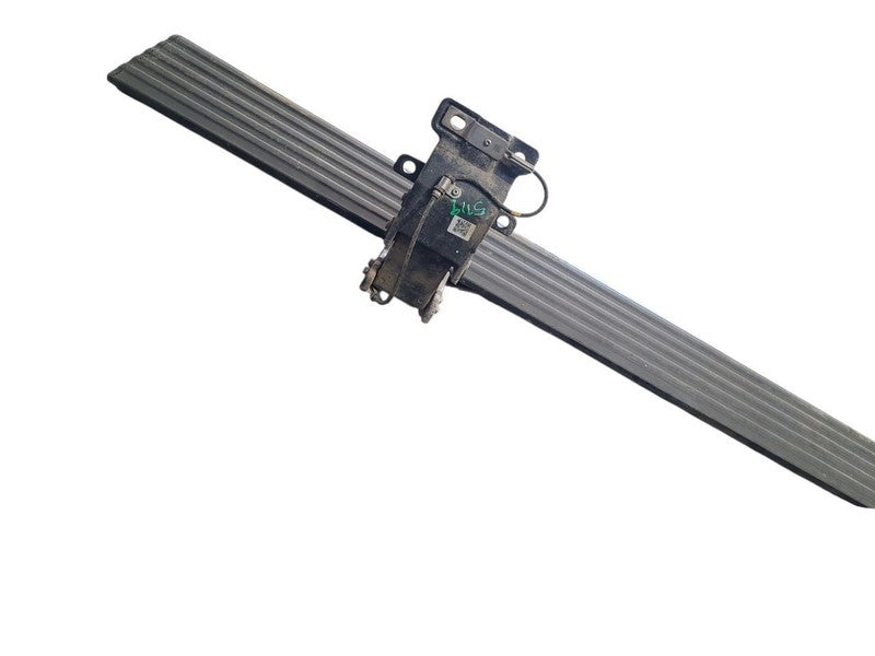 Driver Running Board With Tubular Running Board Fits 22-24 EXPEDITION 