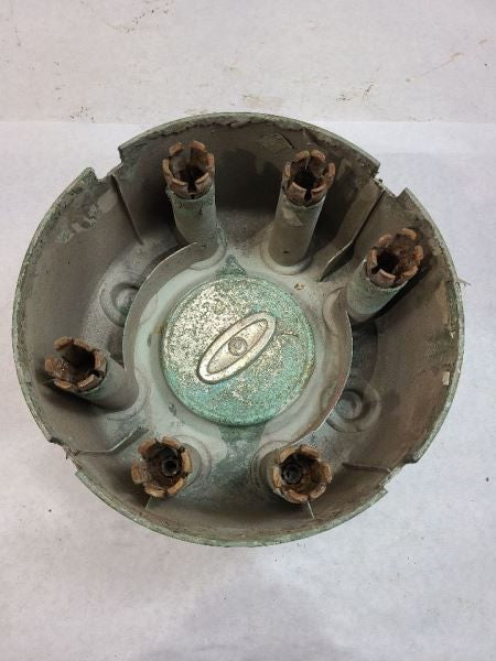 F350SD    2006 Center Cap Wheel 544912