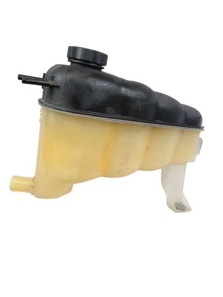 Coolant Reservoir Classic Style Fits 14-19 SIERRA 1500 PICKUP 590738