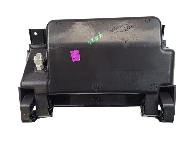 SIERRA150 2016 Glove Box 616586