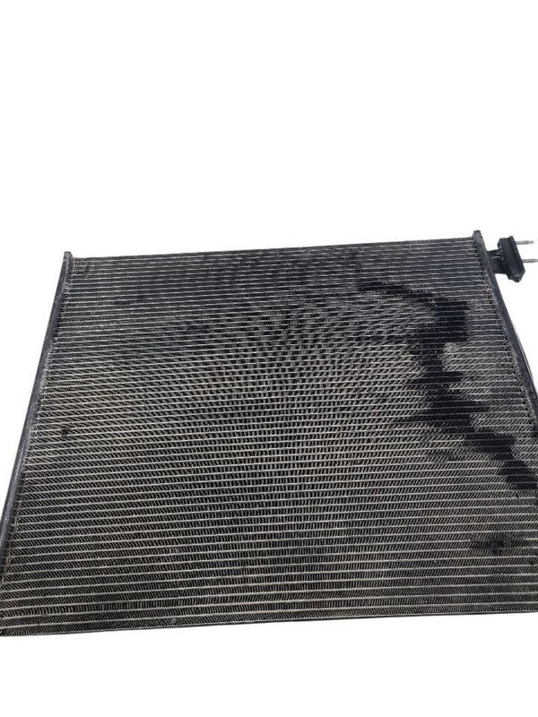 AC Condenser 8-366 Fits 03-07 FORD F250SD PICKUP 648328